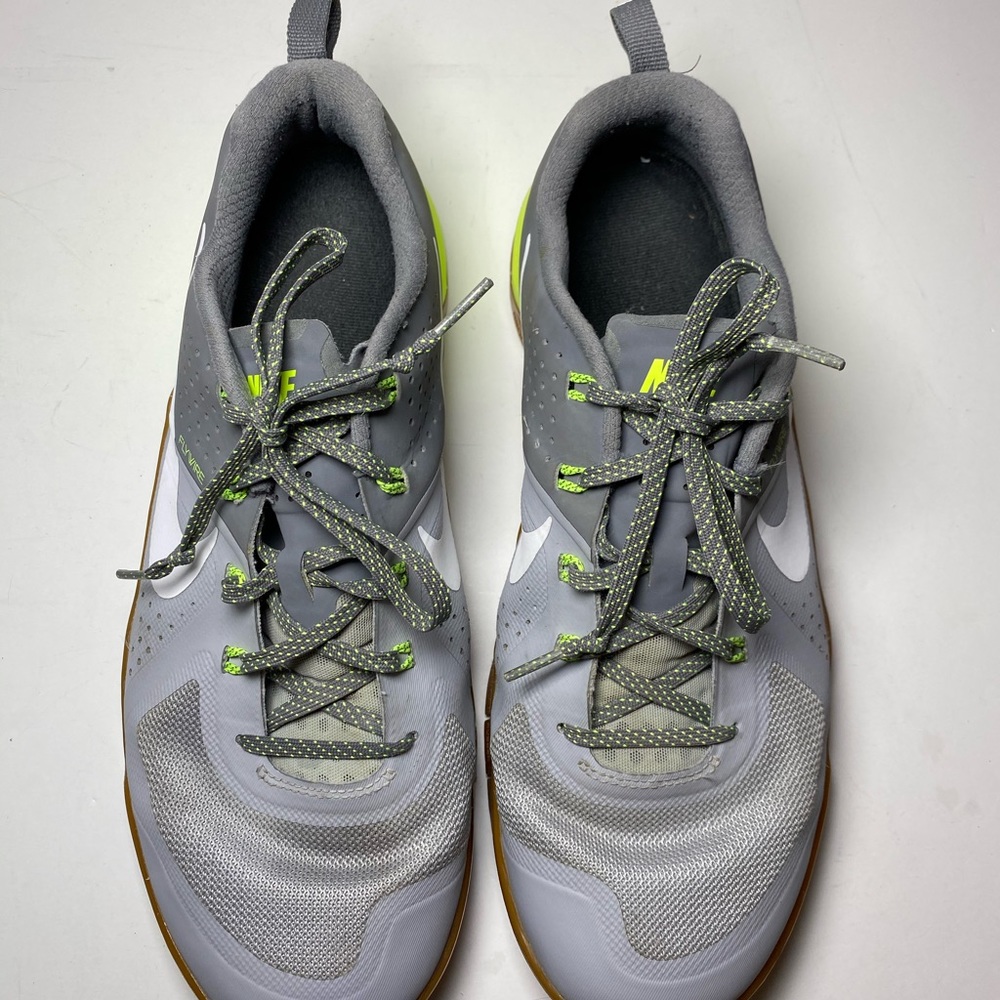 EUC Nike Metcon 1 Men US 12 Wolf Grey Volt Cool Grey Running Shoes 704688-017 C6 - Picture 5 of 8